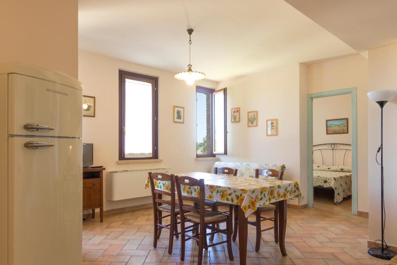 Casale Del Conero Aparthotel Porto Recanati Buitenkant foto