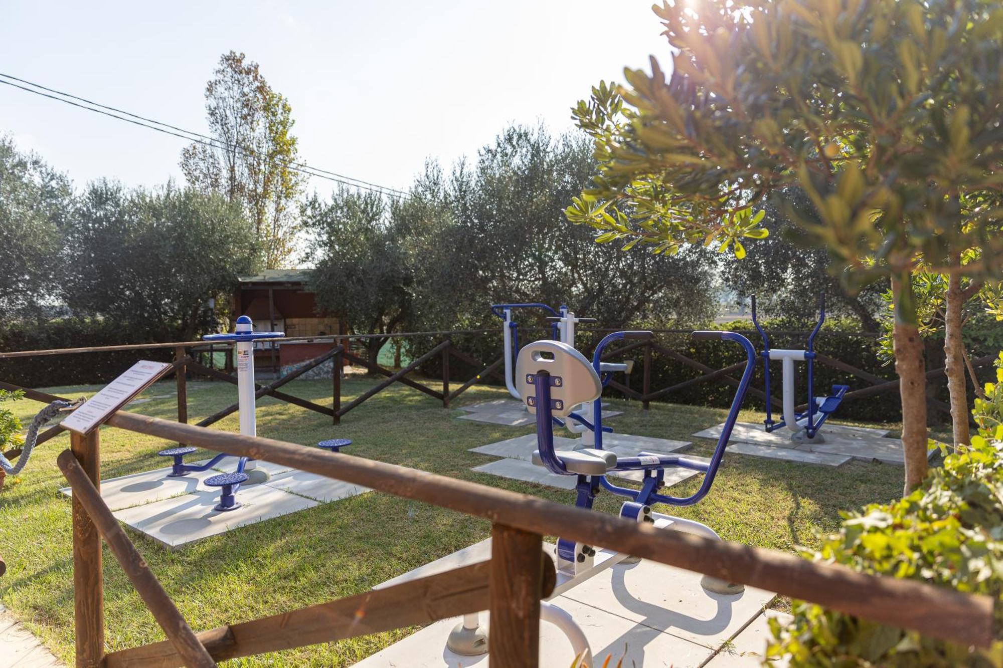 Casale Del Conero Aparthotel Porto Recanati Buitenkant foto
