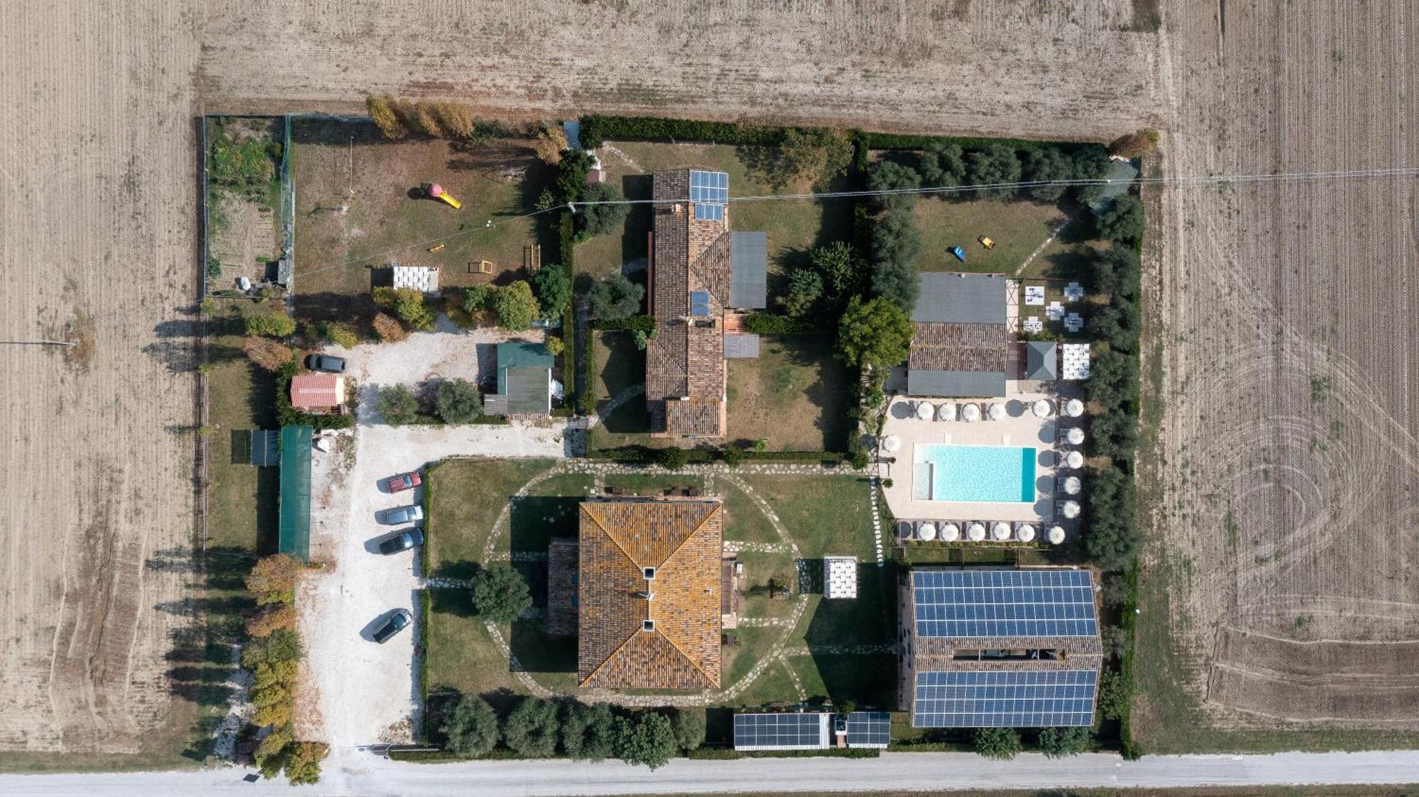 Casale Del Conero Aparthotel Porto Recanati Buitenkant foto