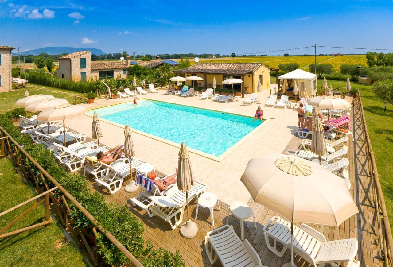 Casale Del Conero Aparthotel Porto Recanati Buitenkant foto